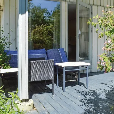 Two-bedroom In Jagerspris * Jægerspris