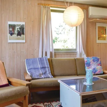 Ferienhaus Two-bedroom In Jagerspris Jægerspris